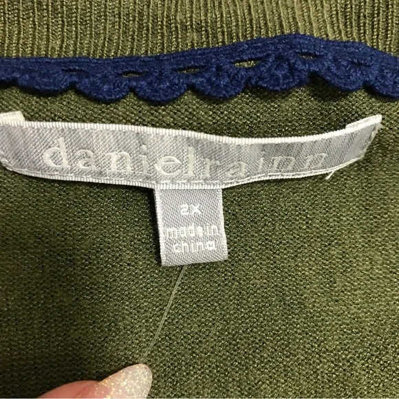 Daniel Rainn Green Floral Sweater - Picture 5 of 6